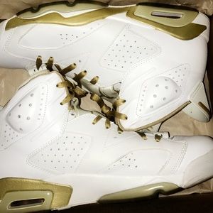 Retro 6 & 7 Golden Moments Pack